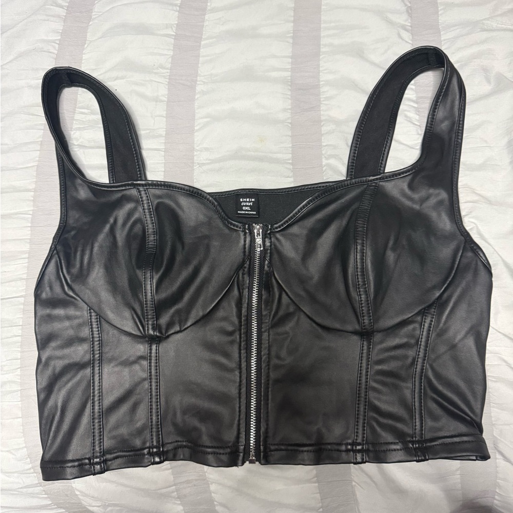 SHEIN Black Faux Leather Front Zip Bustier Crop Top